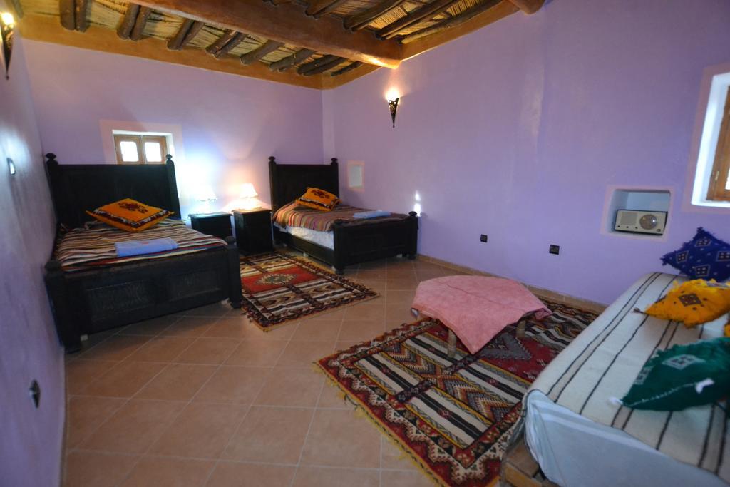 Tizourgane Kasbah Hotel Tiguissas Bilik gambar
