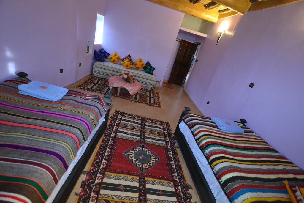 Tizourgane Kasbah Hotel Tiguissas Bilik gambar
